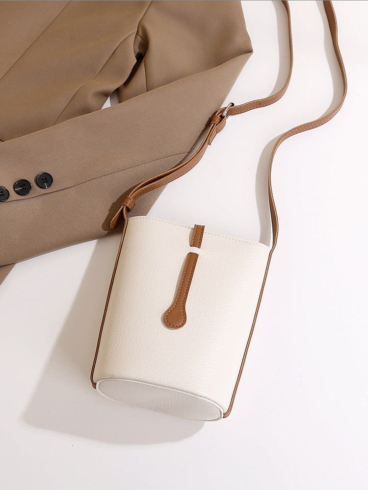 可雙面背韓版真皮質感軟皮斜挎小包包  2025新款百搭水桶包女手機包